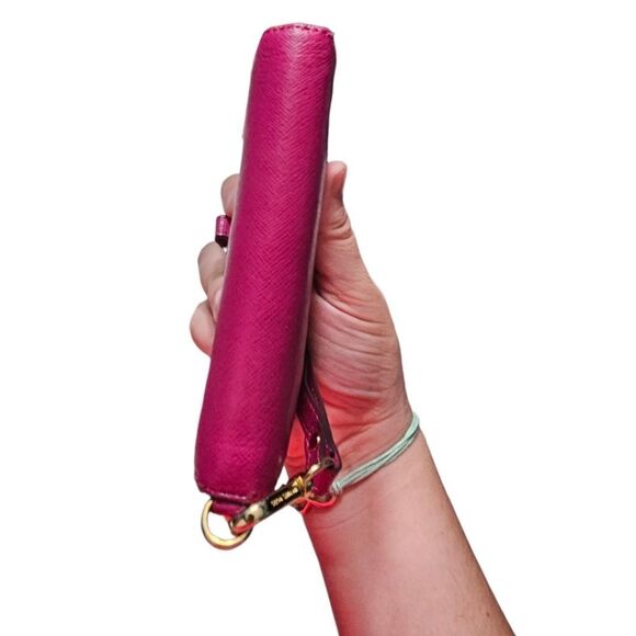 Michael Kors Leather Pink Zip-around Wristlet Wallet - Picture 3 of 16